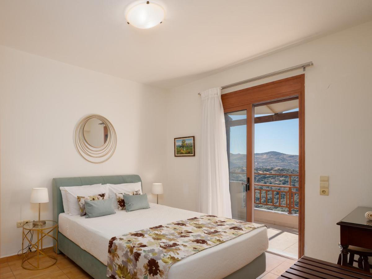 Luxury Panagia Villa *