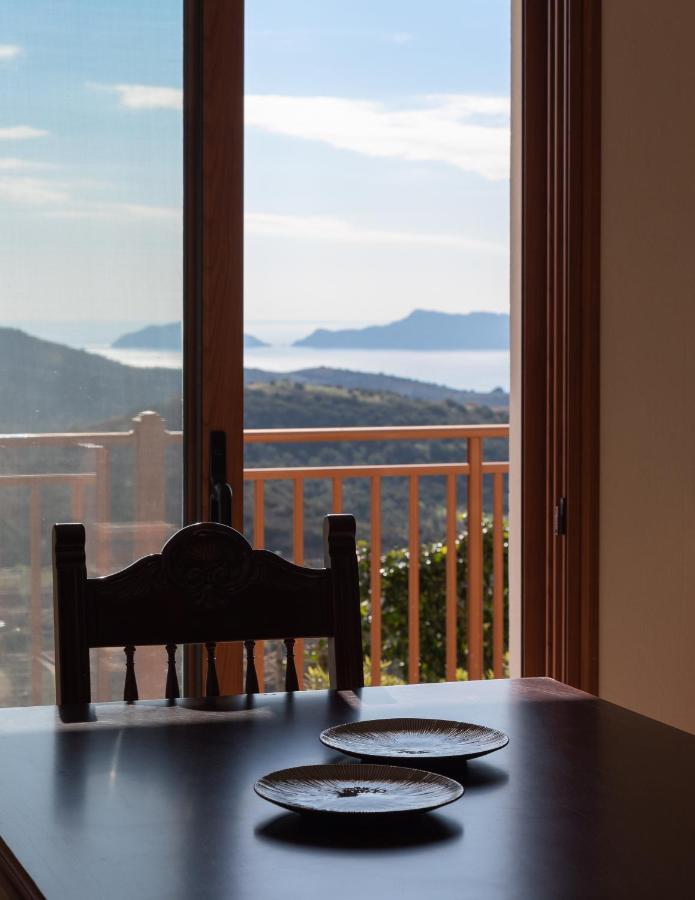 Luxury Panagia Villa *