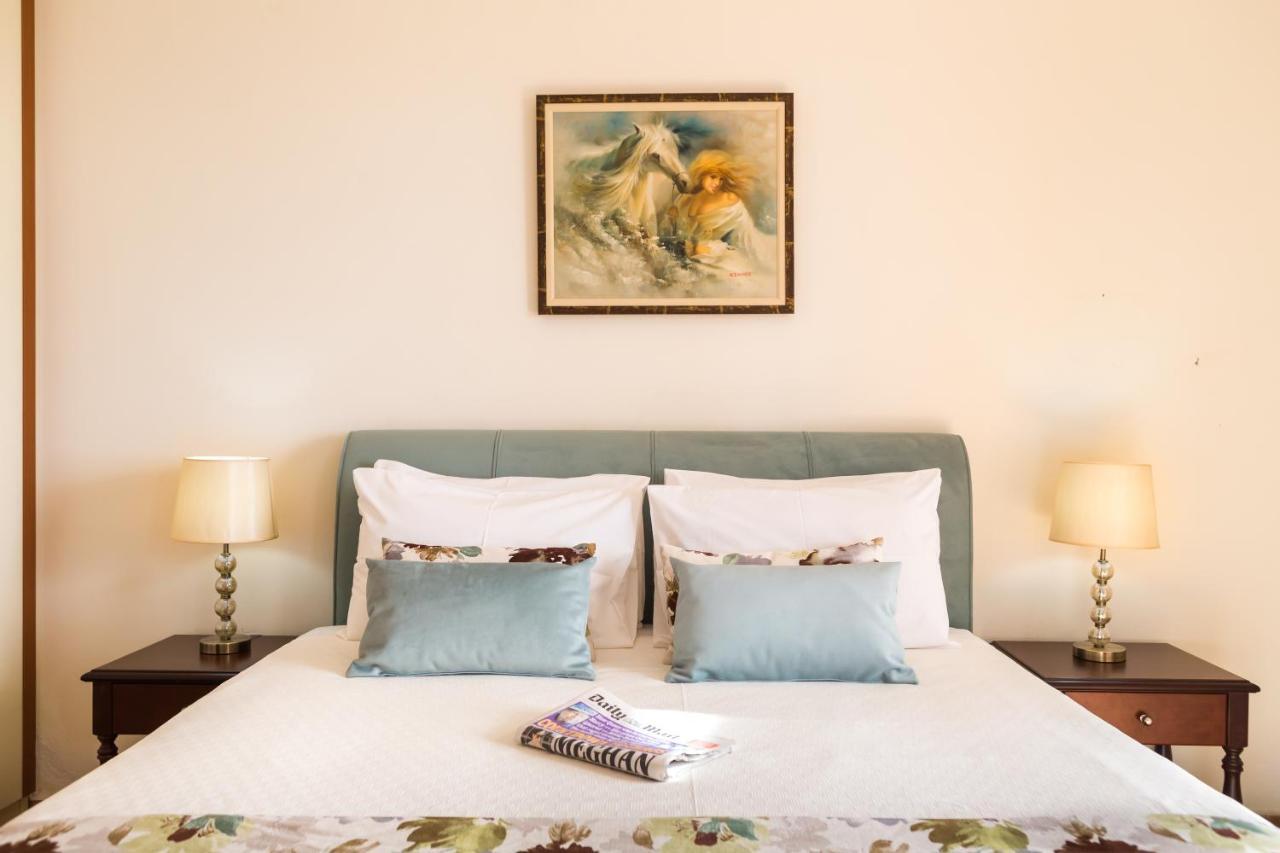 Luxury Panagia Triopetra